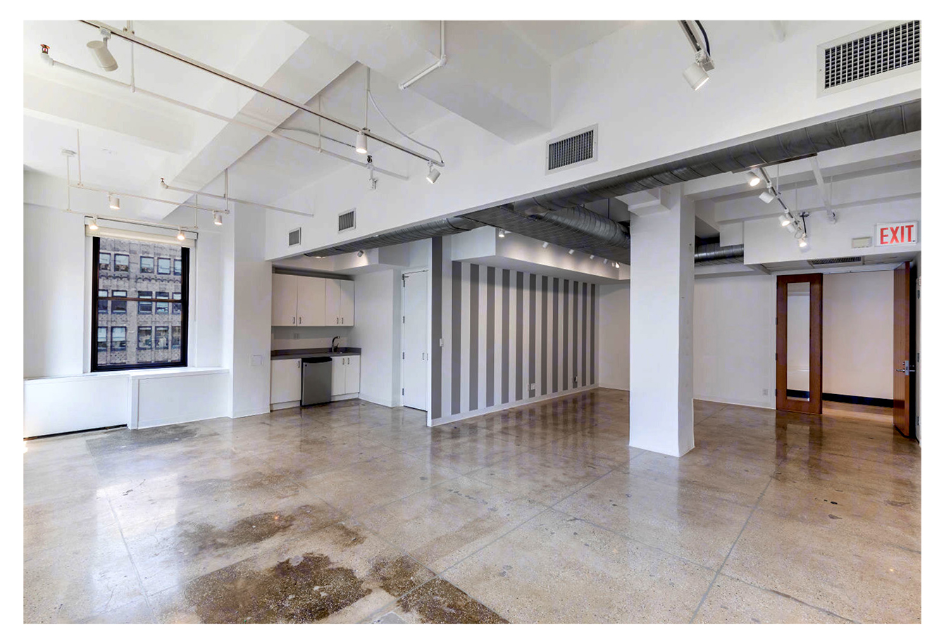 1001 Avenue of the Americas, Suite 1700